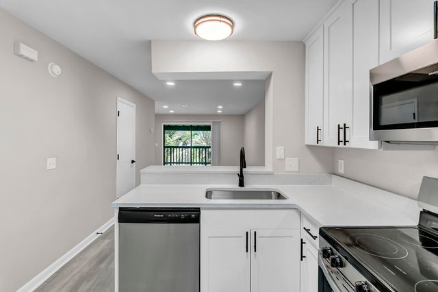1530 Fort Johnson Road Apt 1k, Charleston, SC 29412