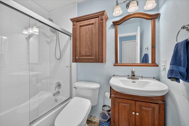512 Park Center Boulevard, Saginaw, TX 76179