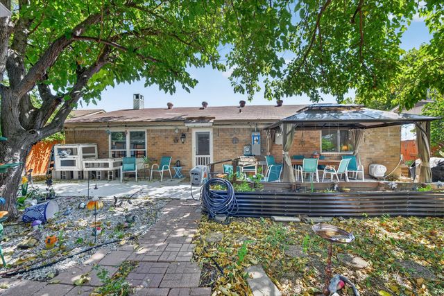 512 Park Center Boulevard, Saginaw, TX 76179