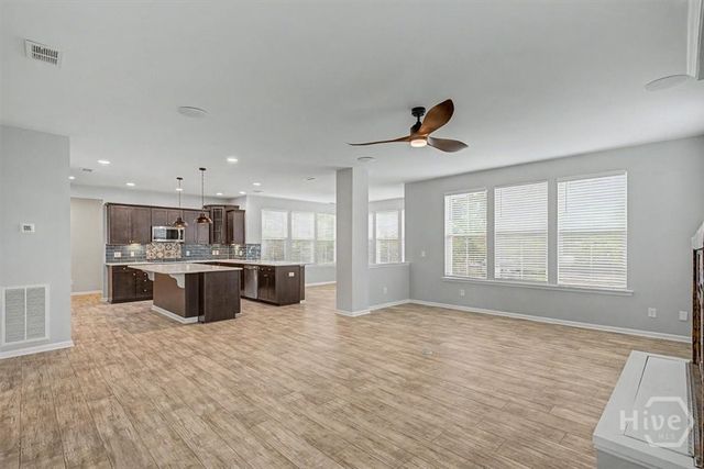18 Minning Loop, Richmond Hill, GA 31324