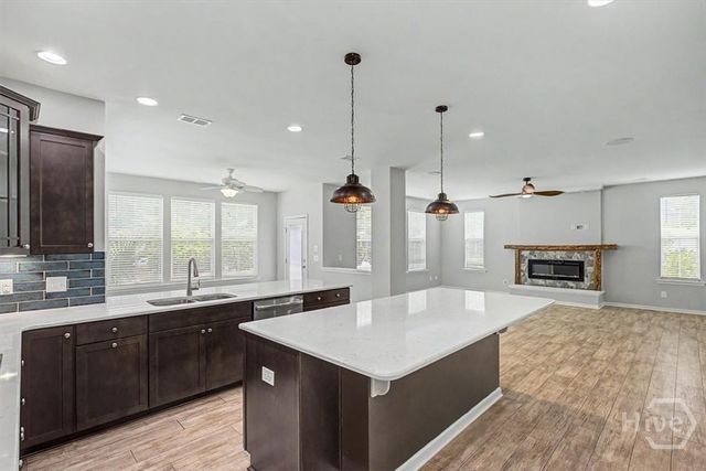 18 Minning Loop, Richmond Hill, GA 31324