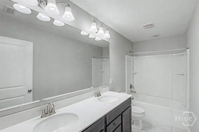 18 Minning Loop, Richmond Hill, GA 31324