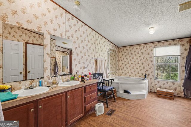 109 Mill Run Drive, Comer, GA 30629