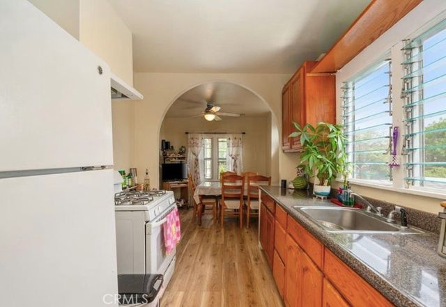 2210 Scott, Los Angeles, CA 90026