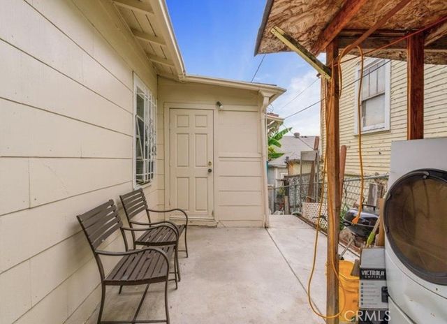2210 Scott, Los Angeles, CA 90026