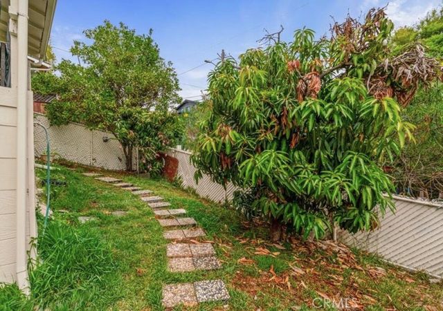 2210 Scott, Los Angeles, CA 90026
