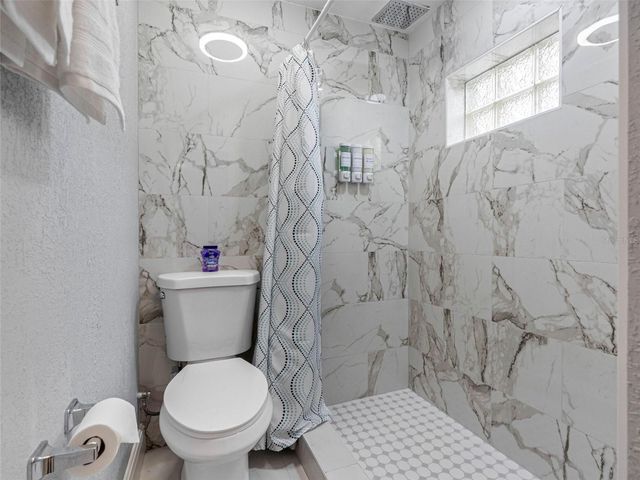 1036 VIKING DRIVE, Holiday, FL 34691