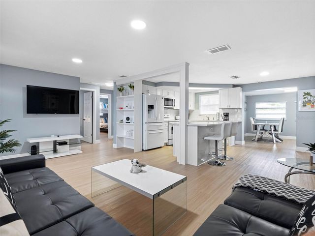 1036 VIKING DRIVE, Holiday, FL 34691