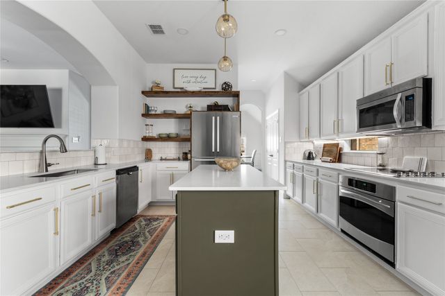 1180 Heathrow Drive, Frisco, TX 75036