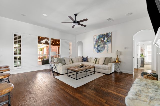 1180 Heathrow Drive, Frisco, TX 75036