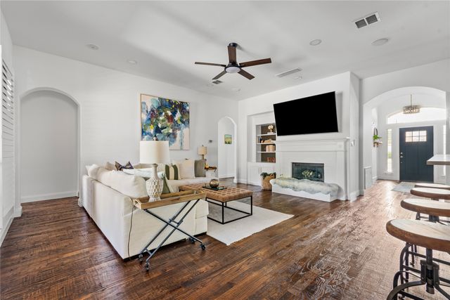 1180 Heathrow Drive, Frisco, TX 75036