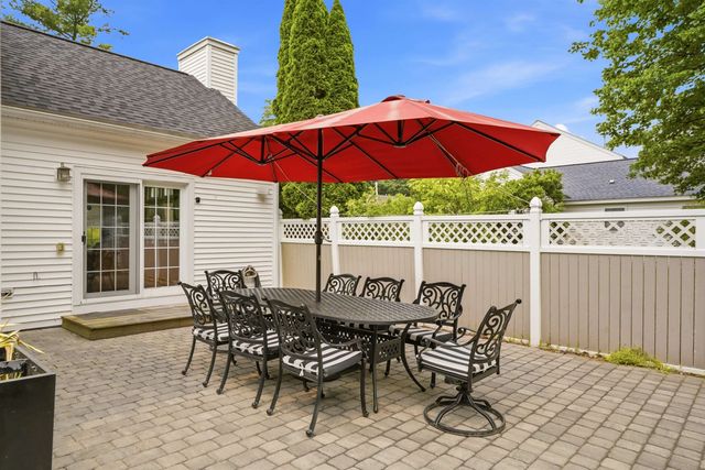 3 Sandstone Drive, Nashua, NH 03063