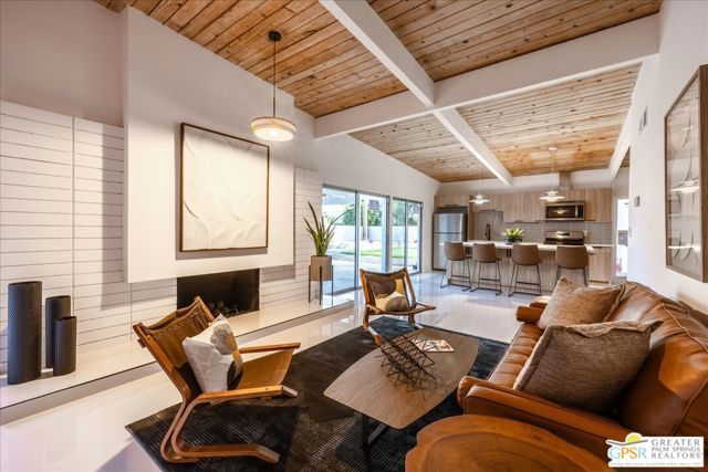 2410 N Starr Road, Palm Springs, CA 92262