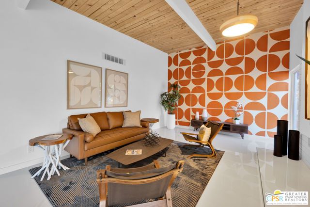 2410 N Starr Road, Palm Springs, CA 92262