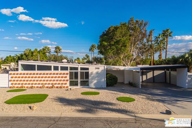2410 N Starr Road, Palm Springs, CA 92262