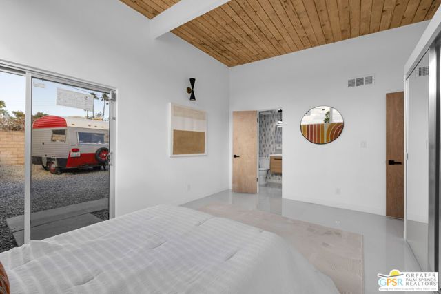 2410 N Starr Road, Palm Springs, CA 92262