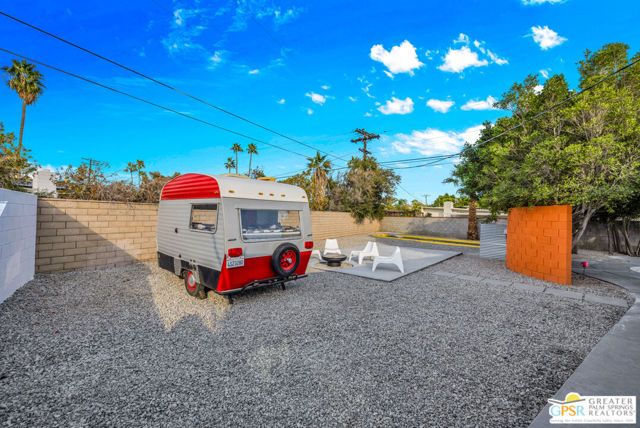 2410 N Starr Road, Palm Springs, CA 92262