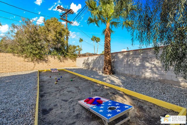 2410 N Starr Road, Palm Springs, CA 92262