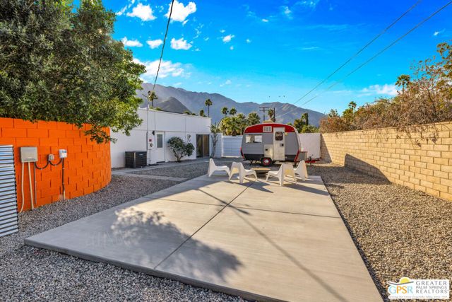 2410 N Starr Road, Palm Springs, CA 92262