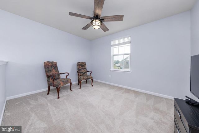 53 OAK LN, Carneys Point, NJ 08069