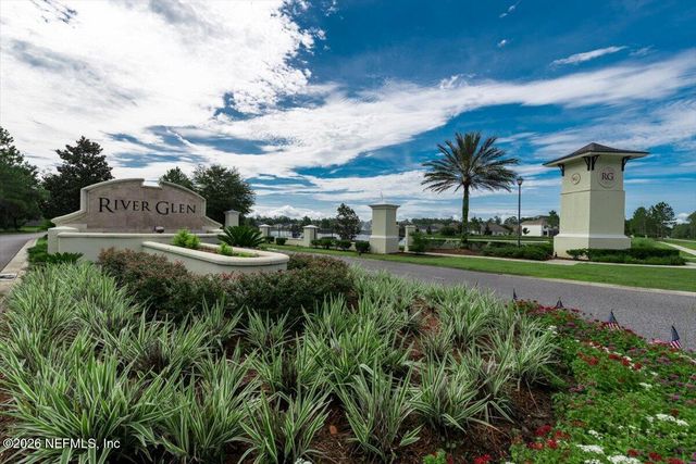 65367 RIVER GLEN Parkway, Yulee, FL 32097