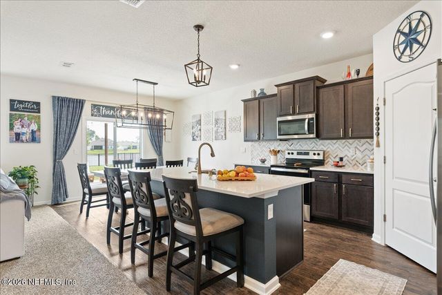 65367 RIVER GLEN Parkway, Yulee, FL 32097