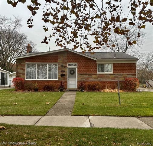 19647 Osmus Street, Livonia, MI 48152