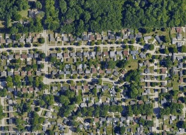 19647 Osmus Street, Livonia, MI 48152