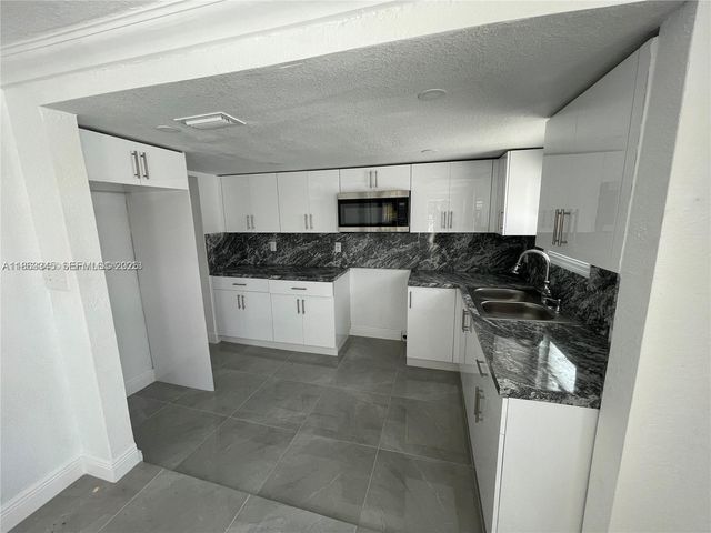 508 E 40th Street, Hialeah, FL 33013