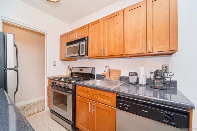 2962 Decatur Avenue 4D, Bronx, NY 10458