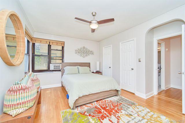 2962 Decatur Avenue 4D, Bronx, NY 10458