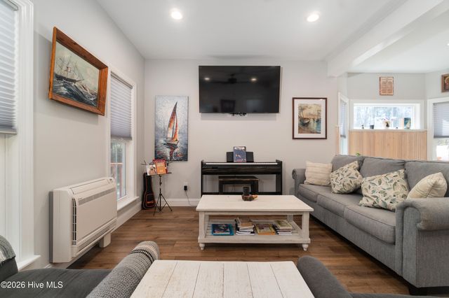 1890 White Farm Road 15, Oriental, NC 28571