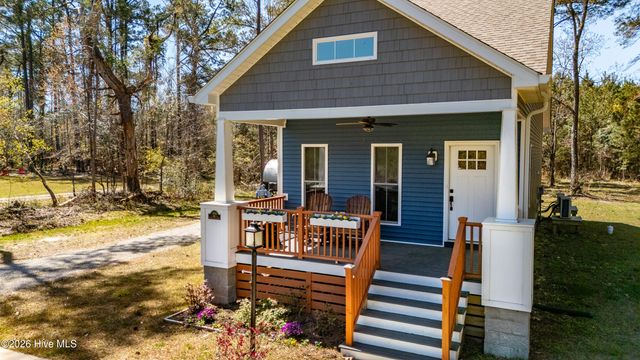 1890 White Farm Road 15, Oriental, NC 28571