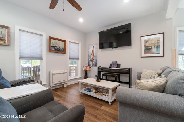 1890 White Farm Road 15, Oriental, NC 28571