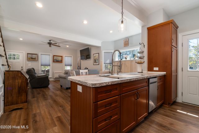 1890 White Farm Road 15, Oriental, NC 28571