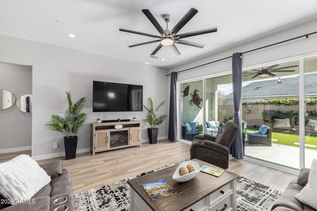 17165 W PIPERTON Street W, Surprise, AZ 85388