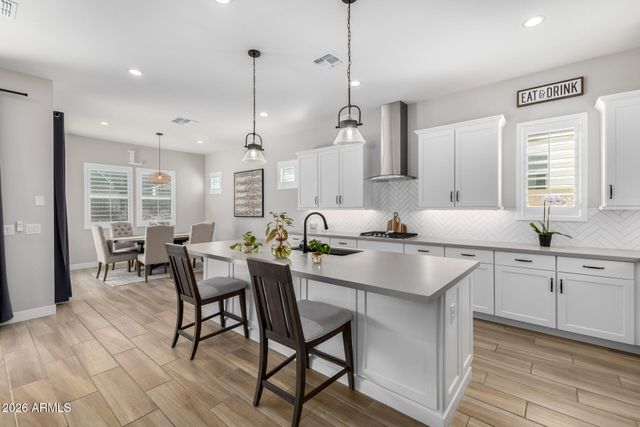 17165 W PIPERTON Street W, Surprise, AZ 85388