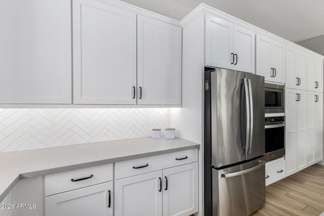 17165 W PIPERTON Street W, Surprise, AZ 85388