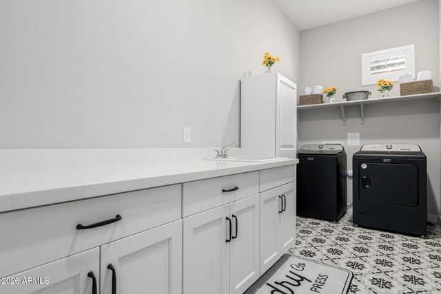 17165 W PIPERTON Street W, Surprise, AZ 85388