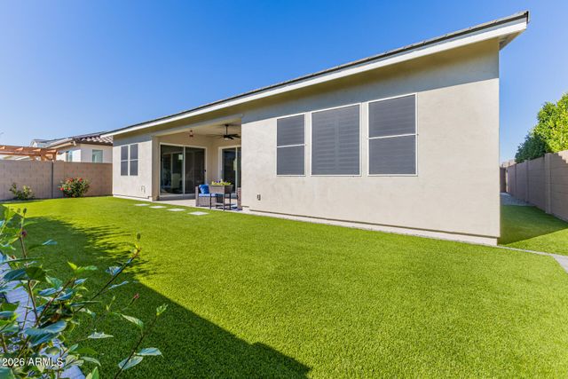 17165 W PIPERTON Street W, Surprise, AZ 85388