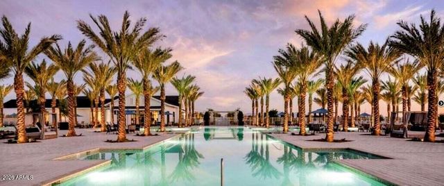 17165 W PIPERTON Street W, Surprise, AZ 85388