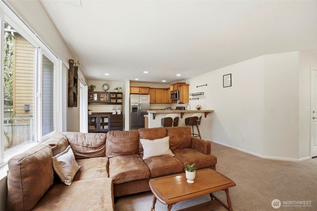 3662 London Loop NE, Lacey, WA 98516