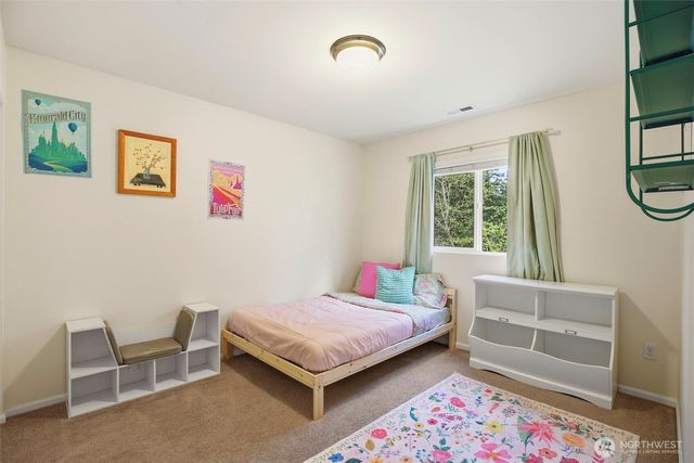 3662 London Loop NE, Lacey, WA 98516