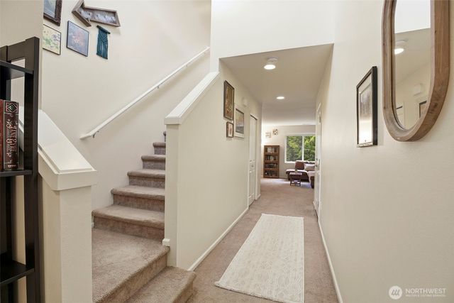 3662 London Loop NE, Lacey, WA 98516