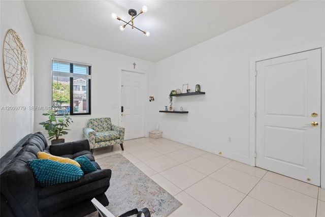 12748 SW 131st Terrace, Miami, FL 33186