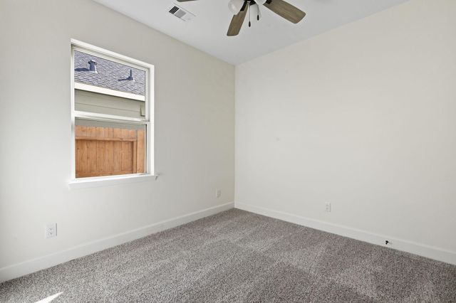 708 Duncan Avenue, Cleveland, TX 77327