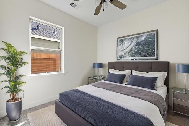 708 Duncan Avenue, Cleveland, TX 77327