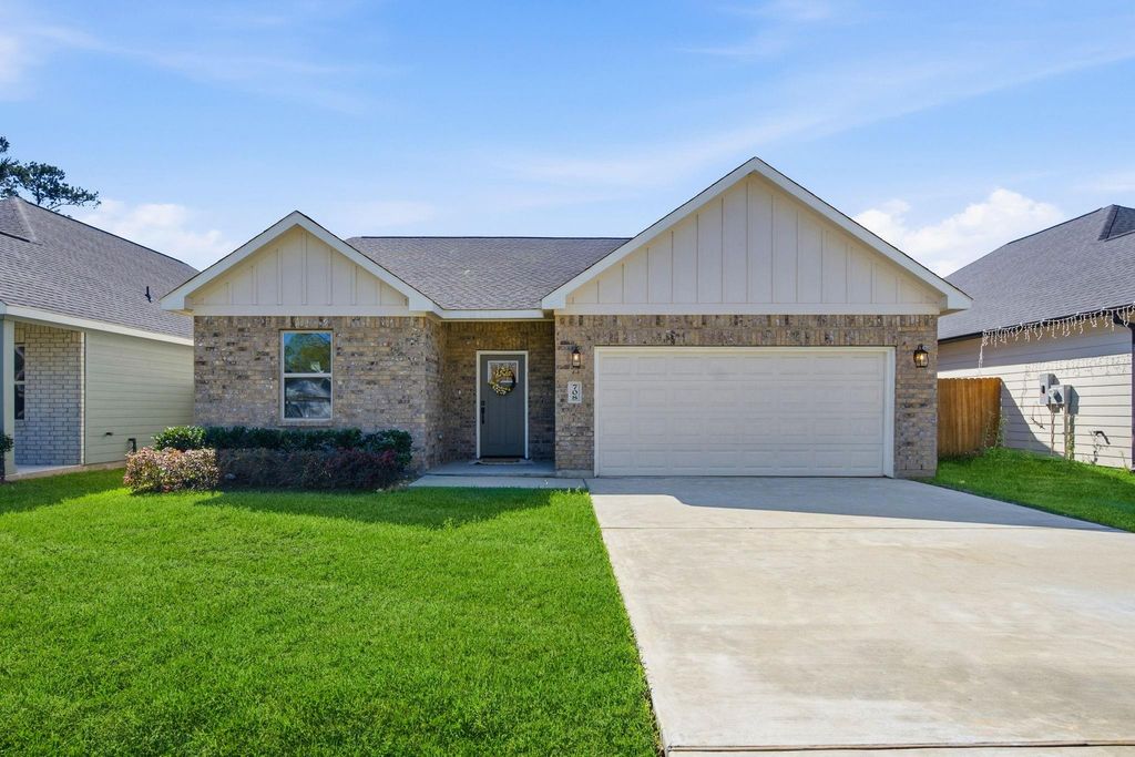 708 Duncan Avenue, Cleveland, TX 77327