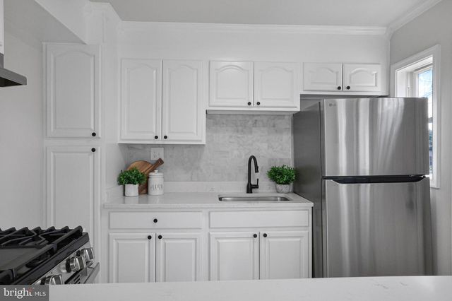 6909 GATEWAY BLVD, District Heights, MD 20747