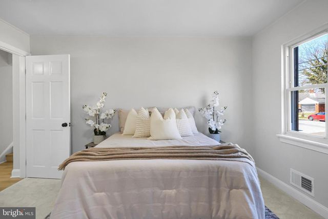 6909 GATEWAY BLVD, District Heights, MD 20747